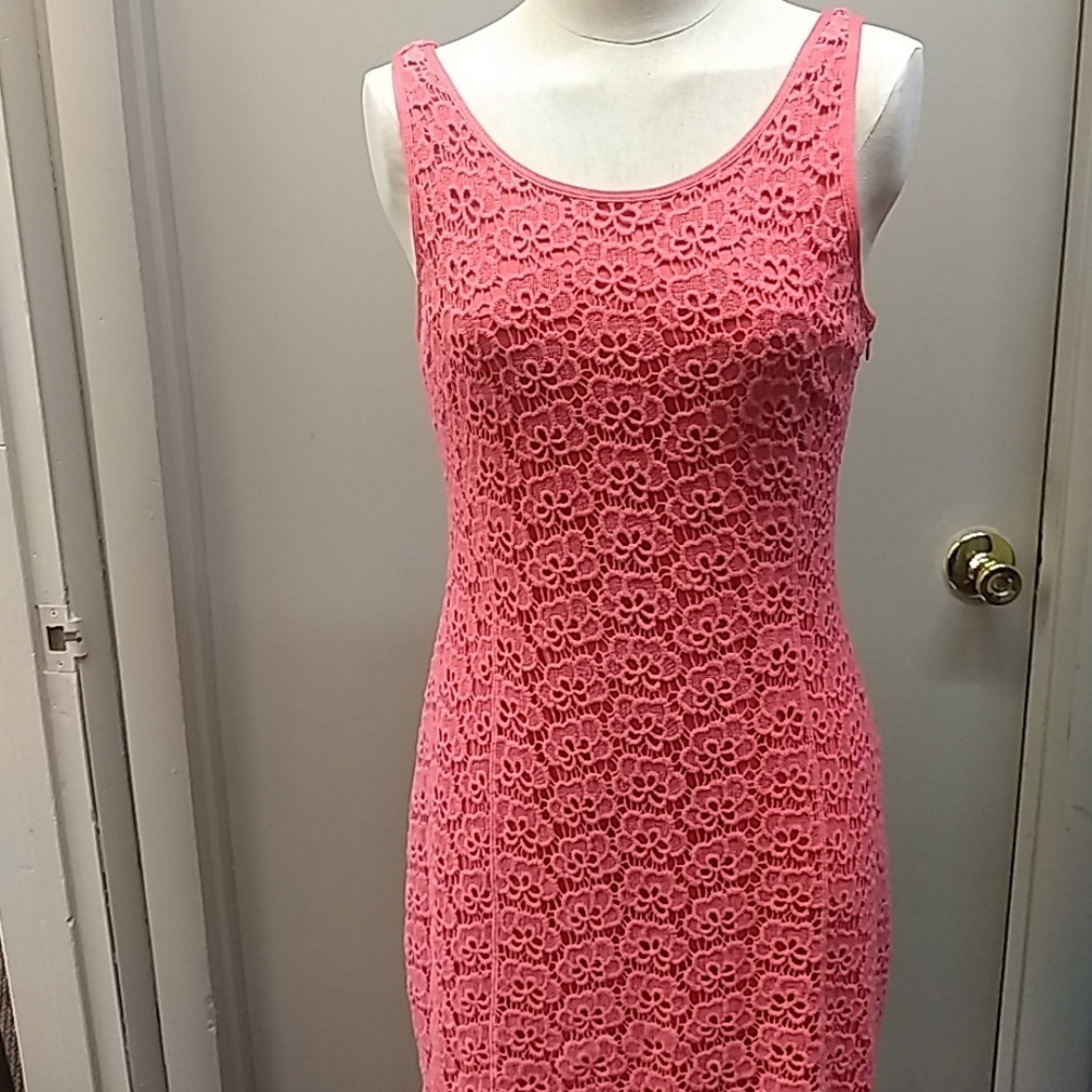 Coral Lace Sleeveless Dress by J Lo Sz 10
